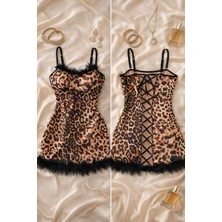 Çeyize Dair Herşey Leopar Desen Şifon Tüy Detaylı Gecelik