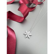 Zeta Jewel 925 Ayar Gümüş Kamelya Çiçeği Kolye- 40+5 cm Uzatma Zincir - Zirkon Taşlı - Hediye Kutulu