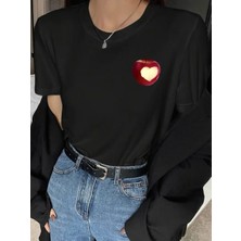 Mercoledi Kalp Elma Baskılı Oversize Bisiklet Yaka T-Shirt