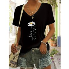 Mercoledi Papatya Baskılı V Yaka Oversize T-Shirt