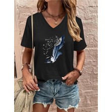 Mercoledi Mavi Tüy Baskılı Kadın Oversize V Yaka T-Shırt