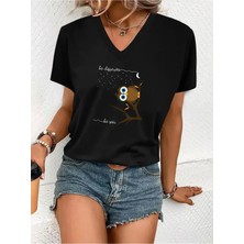 Mercoledi Baykuş Baskılı Kadın Oversize V Yaka T-Shırt