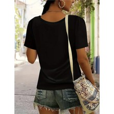 Mercoledi Dog Heart Baskılı Kadın Oversize V Yaka T-Shırt