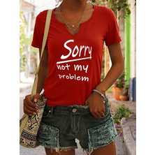 Mercoledi Kadın Not My Problem Baskılı Yarım V-Yaka Kollu Regular Kalıp Rahat T-Shirt