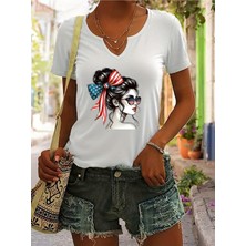 Mercoledi Kadın American Girl Baskılı Yarım V-Yaka Kollu Regular Kalıp Rahat T-Shirt