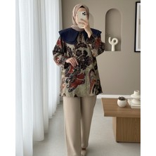 Moda Morfo Önlük Yaka Yarım Düğmeli Yırtmaçlı Kapitone Tunik  -Bej