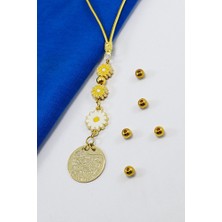 Biuti Sarı, Beyaz Papatya Aksesuarlı Metal Ayetel Kürsi Araba Dikiz Ayna Süsü, Gold Renkli