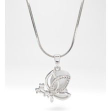 Stella Fortis Kelebek Motifli Zirkonyum Kadın Kolye – Estetik Tasarım | Altın & Gümüş Renk Seçeneği