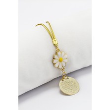 Biuti Beyaz Papatyalı Metal Ayetel Kürsi Dualı Dikiz Ayna Süsü, Yeni Araba Hediyesi