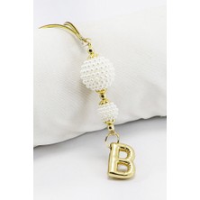 Biuti Beyaz Incili Böğürtlen Aksesuarlı Bombeli B Harfli Dikiz Ayna Süsü, Hediyelik Yeni Araba Hediyesi