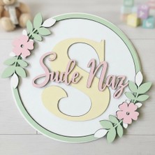 Runc Design Kişiye Özel Ahşap Bebek Kapı Süsü – Baş Harf Tasarımlı | Hastane Odası & Bebek Odası Kapı Dekoru