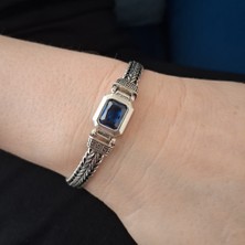 Bir Gümüş Aşkı 925 Ayar Gümüş Özel Üretim Safir Renk Taşlı Kutu Kilitli Erkek Bileklik 7 mm