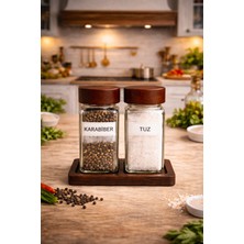 Tiran Modern Kare Cam Tuzluk Karabiberlik Seti Ahşap Standlı Ceviz Kapaklı 2’li Baharatlık Premium Mutfak & Sofra