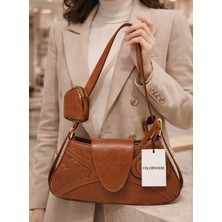 COLORSHERE Taba Omuz Çantası Ayarlanabilir Askılı Kalp Aksesuar Detaylı Kadın Çanta