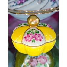 Manushum El Boyama Porselen Kapaklı Papatya Lokumluk-Canlı Sarı