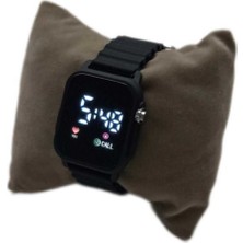 Normadia Renkli LED Ekranlı Silikon Kordonlu Spor Kol Saati