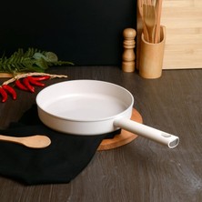 Belariva Belarıva 28 cm Beyaz Sılıkon Saplı Tava