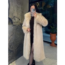 Melinda Kruvaze Yaka Uzun Çizğili Kürk Kaban Bej