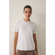 Penti Kırık Beyaz Basic Regular Fit Tişört