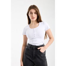 Hdm Kadın Esnek Fitilli Yakası Çıtçıtlı Beyaz Kısa Kol Basic Örme Bluz - H5993