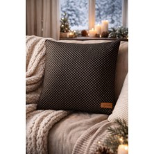 Uğur Home 43X43 Kadife Kırlent Kılıfı – Altın Detaylı Lüks Tasarım - Sable