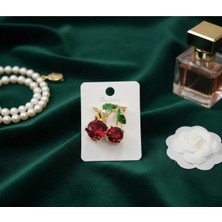 Meneva Aksesuar Işıltılı Kristal Kiraz ve Arı Detaylı Özel Tasarım Broş