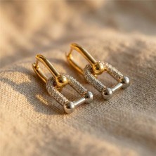 Zeino Kilit Form 2 Renk Görünümlü Taşlı Küpe 14K Altın Rengi Kaplama, 2,6 cm