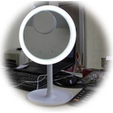 Makyaj Ayna Işıklı Fanlı Mercekli