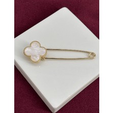 Calista Aksesuar Beyaz Sedef Yansımalı Yaprak Detaylı Çengelli Iğne Gold Broş