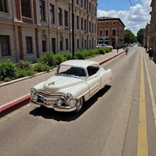 Nostaljik Lezzetler 1953 Cadillac Serıes 62 Coupe Diecast Krem Çek Bırak Model Araba