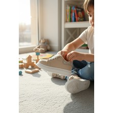 Enoch Incili ve Parlak Taş Detaylı Kız Çocuk Ayakkabı