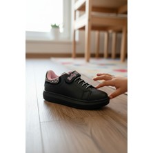 Enoch Incili ve Parlak Taş Detaylı Kız Çocuk Ayakkabı