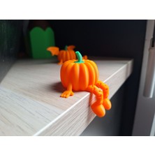 Dekoratif Balkabağı Figürü – Sevimli Tasarımlı Mini Raf Üstü Masa Süsü