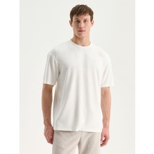 Aksesuarista Erkek Beyaz Bisiklet Yaka Modal Kumaş Basic Erkek T-Shirt
