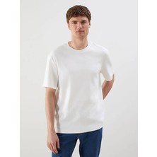 LC Waikiki Ekru Bisiklet Yaka Kısa Kollu Erkek Tişört