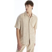 LC Waikiki Kahverengi Rahat Kalıp Kısa Kollu Çizgili Erkek Gömlek