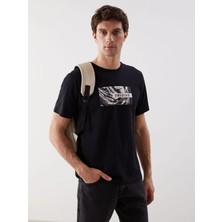 LC Waikiki Siyah Bisiklet Yaka Kısa Kollu Baskılı Penye Erkek Tişört