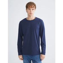 LC Waikiki Lacivert Bisiklet Yaka Uzun Kollu Erkek Tişört