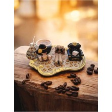 Rivelcandle Altın Detaylı Kadın Figürlü Özel Tasarım Kahve Fincanı Takımı (Sınırlı Üretim)