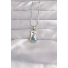 Shopwave 316L Çelik Gümüş Renk Beyaz Mineli Kız Figür Tarot Kolye