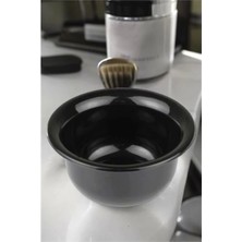 Özgürce Siyah Tıraş Kabı, Ergonomik Sabun Köpürtme ve Profesyonel Kullanım