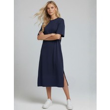 Trendseninle Kadın Lacivert %100 Pamuklu Yırtmaçlı Midi Boy Basic Elbise