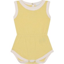 Antebies Organik Gots Sertifikalı Sarı Havlu Beyaz Kontrast Detaylı Beli Latikli Kolsuz Kız Bebek Body