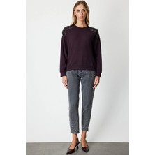 On Fashion Kadın Omuzları Incili Sıfır Yaka Bordo Sweatshirt 66338
