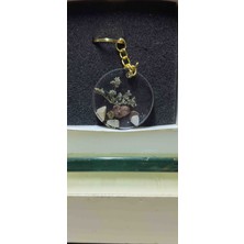 Miina Aksesuar Epoksi Renkli Taşlarla Süslenmiş Cilcekli Anahtarlık