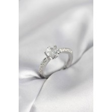 Prativas Tek Taş Model Zirkon Taşlı Gümüş Renk Kadın Yüzük - PRT3500EB10472