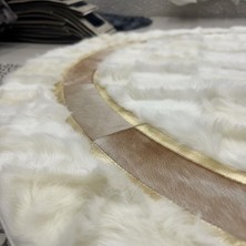 Decomarie Beyaz Zeminli Açık Kahverengi Çember Detaylı Yuvarlak Toskana Halı