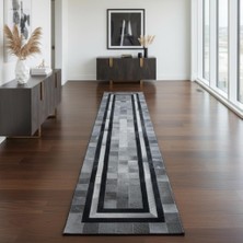 Decomarie Gri ve Siyah Tonlu Dana Derisi Patchwork Runner Halı