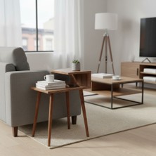 DEQQU Libra 62X45X30CM Kitaplıklı Yan Sehpa 2 Katlı Koltuk Yanı Organizer Çam Ahşap Çok Amaçlı Sehpa