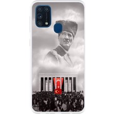 TechTree Samsung Galaxy M31 Uyumlu Bulutların Üzerindeki Lider Kalpaklı Atatürk Baskılı Silikon Kılıf